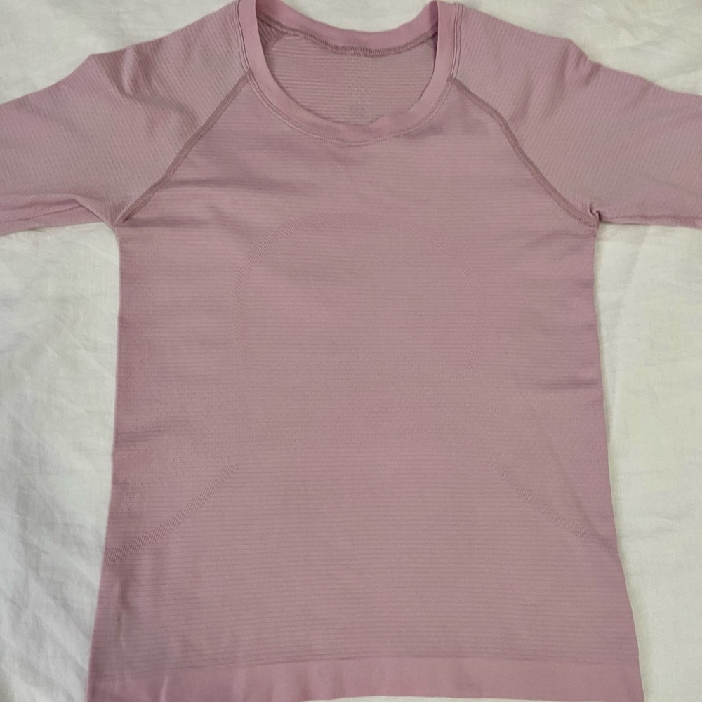 LULULEMON Swiftly Tech Long- Sleeve Shirt 2.0 *Race Length